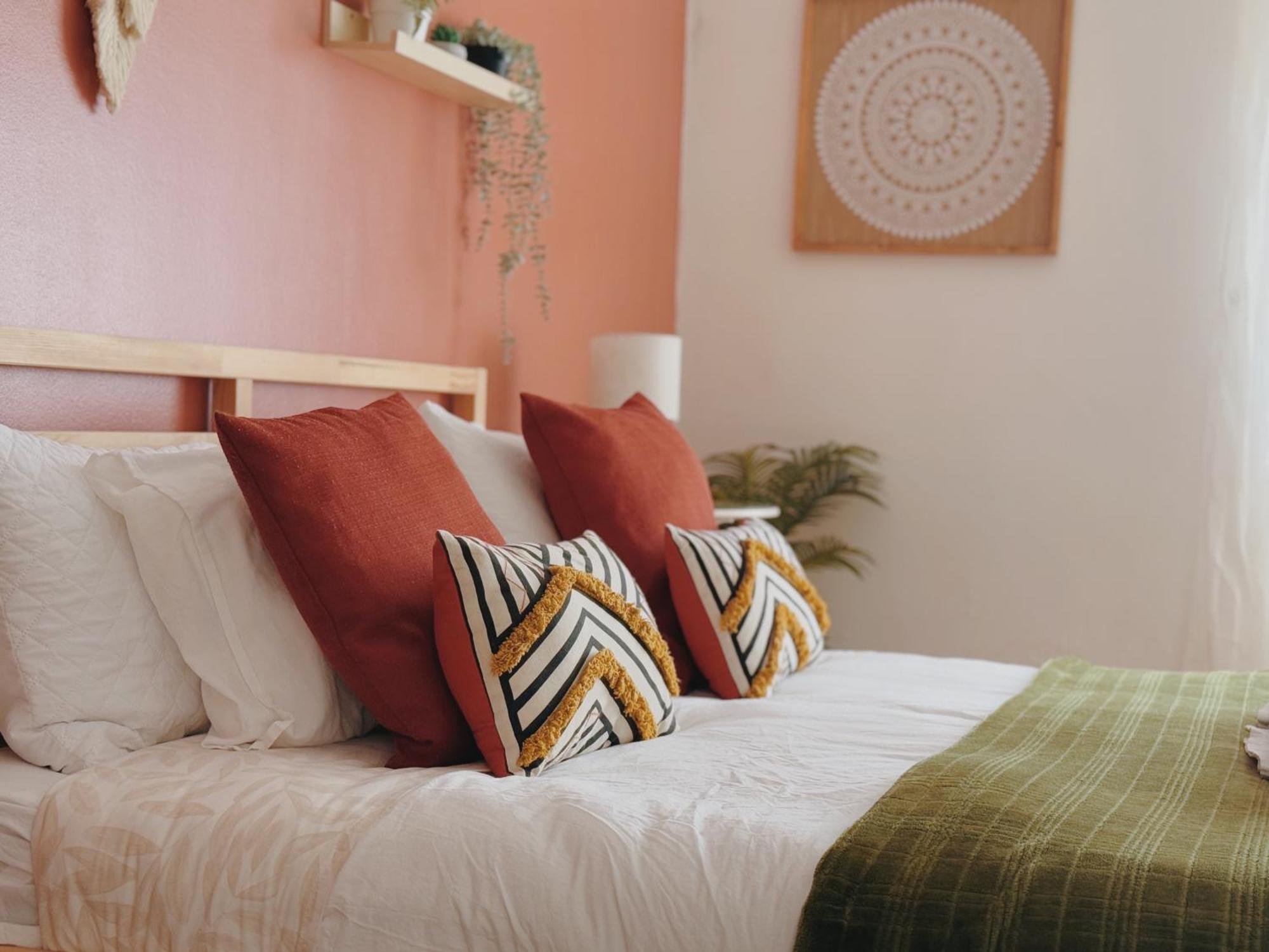 Coastal Garden Paradise Retreat- 6 Min From The Beach Charneca  Luaran gambar
