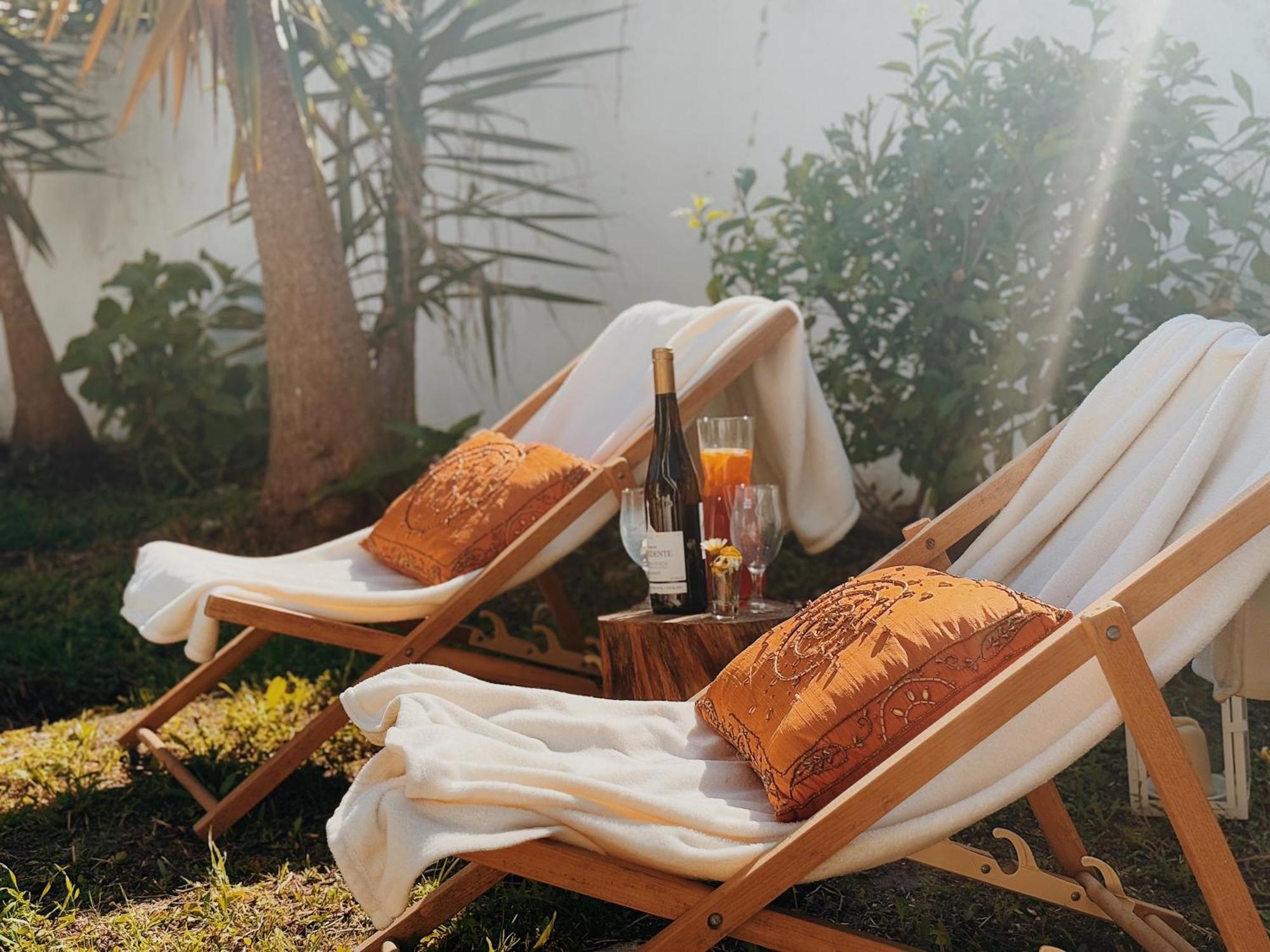 Coastal Garden Paradise Retreat- 6 Min From The Beach Charneca  Luaran gambar